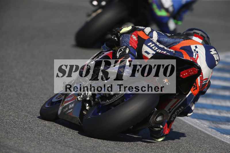 /Archiv-2024/01 26.-28.01.2024 Moto Center Thun Jerez/Gruppe schwarz-black/427